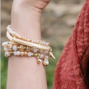 Park Lane Creme Bracelet Set